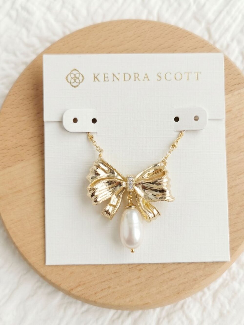 Kendra Scott x LoveShackFancy Bow Gold White Pearl Necklace